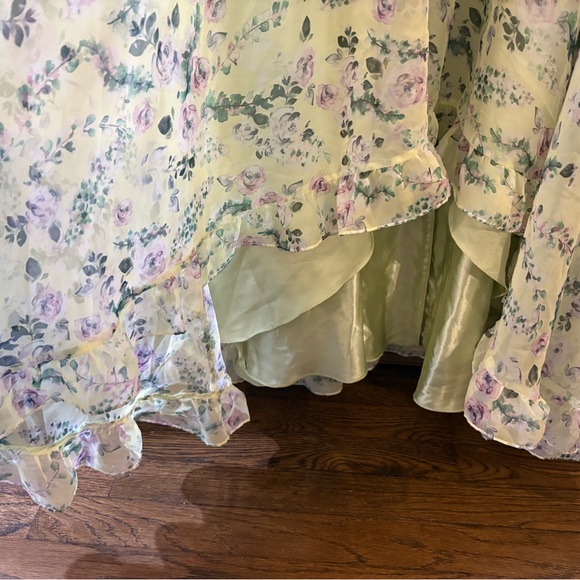 Mac Duggal Floral Chiffon Tiered Ruffle Dress - Picture 7 of 7